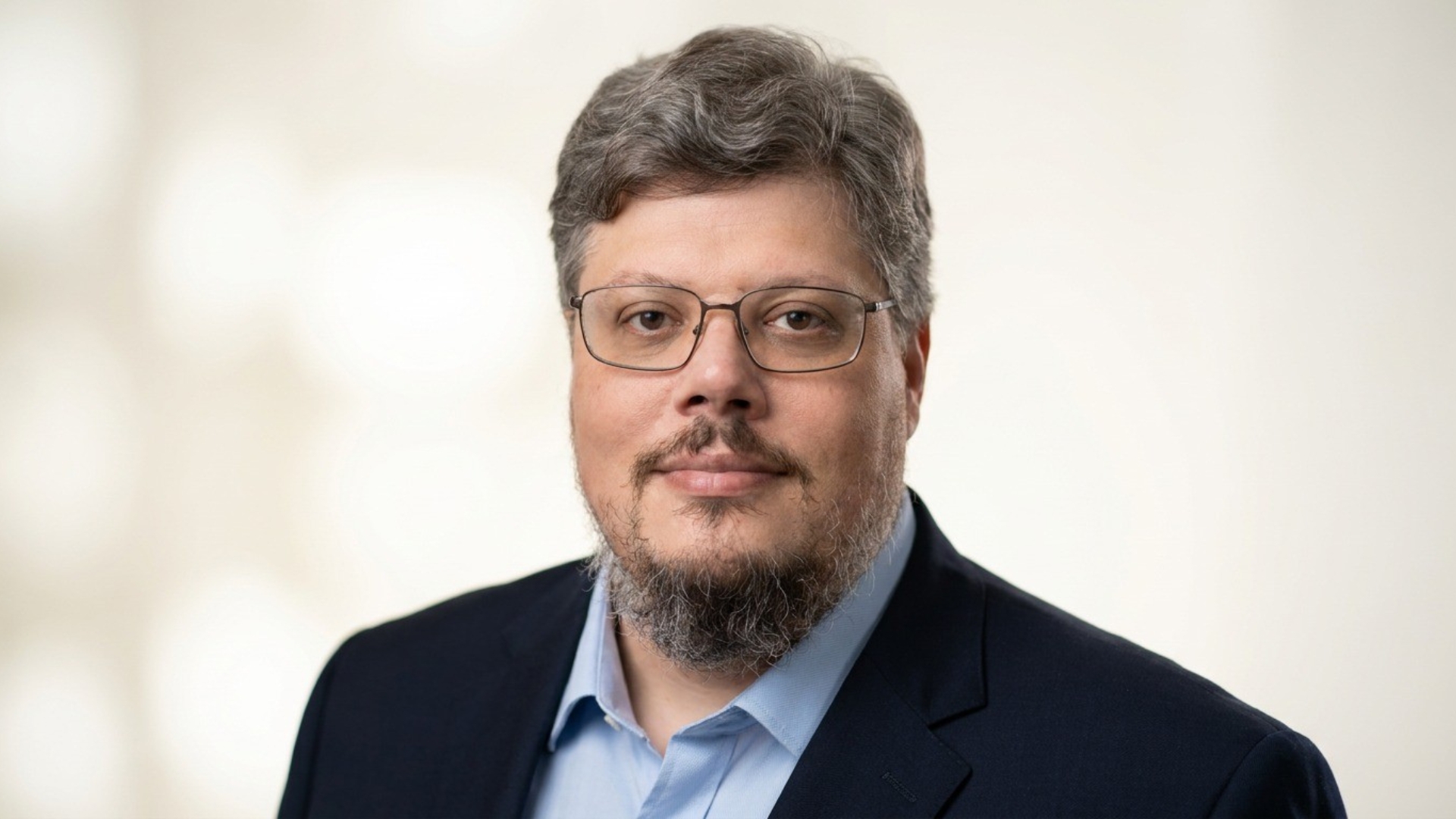 Pedro Bertoleti, engenheiro especialista em software embarcado